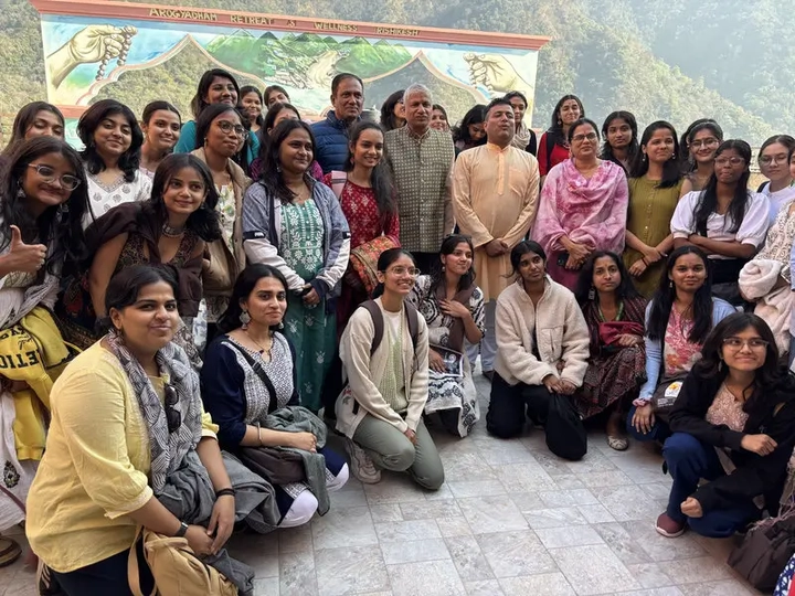 Vaidyaratnam Dr. Rakesh Agarwal &mdash; photograph 10